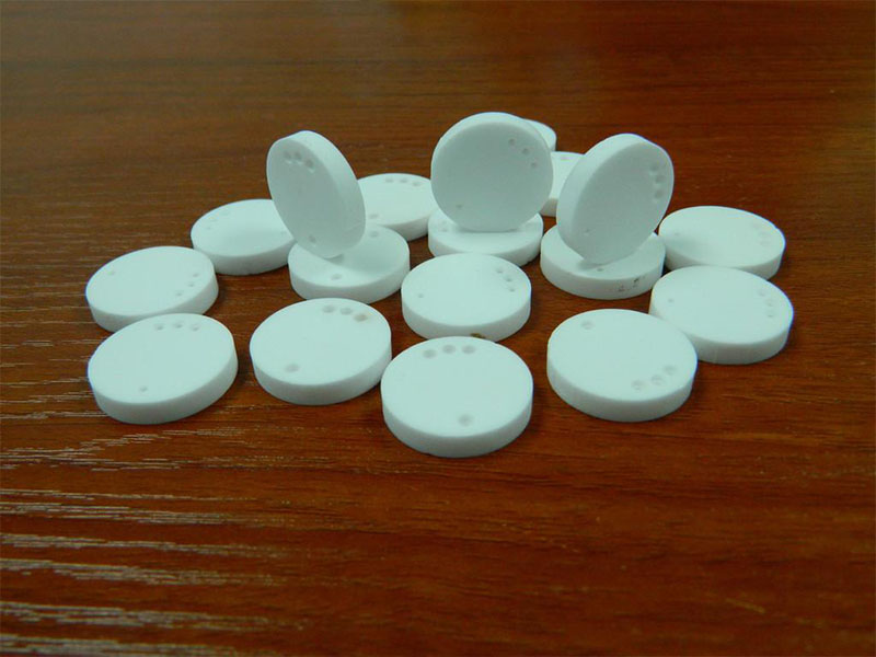 陶瓷片